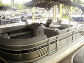 2023 Bennington 21LSAPG for sale at APOPKA MARINE in INVERNESS, FL