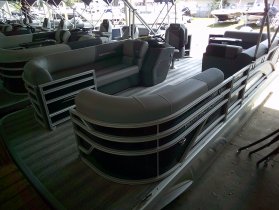 2025 Bennington 20SL for sale at APOPKA MARINE in INVERNESS, FL