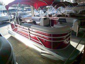 2025 Bennington 20SL for sale at APOPKA MARINE in INVERNESS, FL