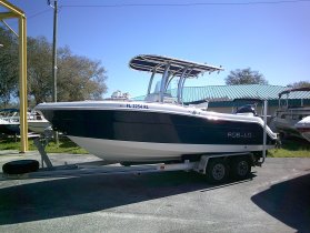 2018 Robalo R222 for sale at APOPKA MARINE in INVERNESS, FL