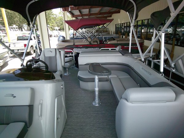 New 2025  powered Power Boat for sale 2025 Bennington 21SXSAPG for sale in INVERNESS, FL