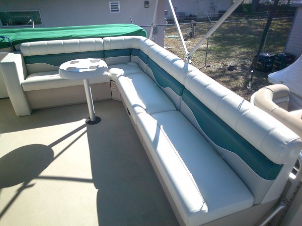 Pre-Owned 2004 Sweetwater 200ES Tuscany Pontoon for sale 2004 Sweetwater 200ES Tuscany Pontoon for sale in INVERNESS, FL
