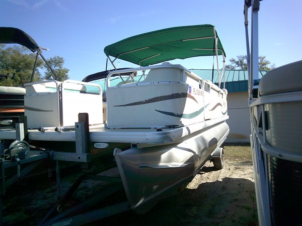 Pre-Owned 2004 Sweetwater 200ES Tuscany Pontoon Power Boat for sale 2004 Sweetwater 200ES Tuscany Pontoon for sale in INVERNESS, FL