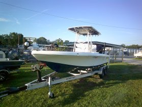 2023 Skeeter SX 2350 for sale at APOPKA MARINE in INVERNESS, FL