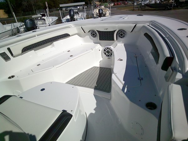 Bow Seating W/ Backrest 2026 Tidewater 272CC for sale in INVERNESS, FL