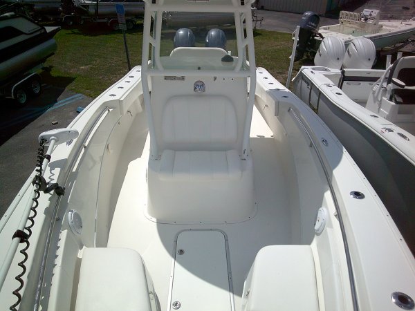 Pre-Owned 2015 Cape Horn Power Boat for sale 2015 Cape Horn 27XS for sale in INVERNESS, FL