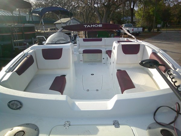 Pre-Owned 2019 Tahoe Power Boat for sale 2019 Tahoe 1950 Deck Boat for sale in INVERNESS, FL