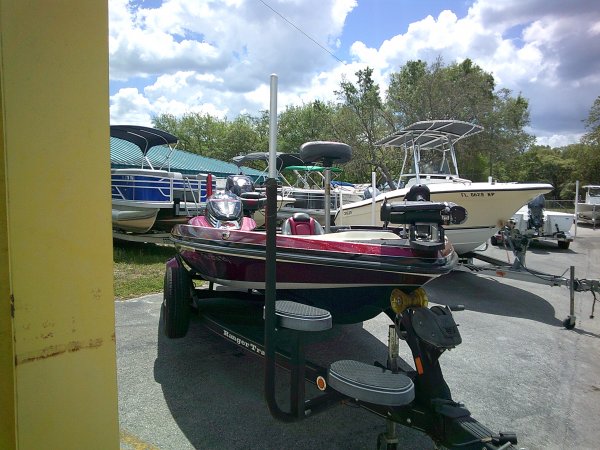 Used 2017  powered Power Boat for sale 2017 Ranger Boats 518C for sale in INVERNESS, FL