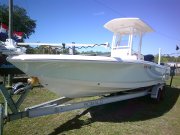 Pre-Owned 2017  powered Robalo Boat for sale 2017 Robalo 246 Cayman for sale in INVERNESS, FL