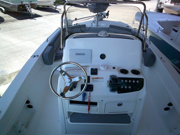 Pre-Owned 2024 Nautic Star for sale 2024 Nautic Star 211 Hybrid for sale in INVERNESS, FL