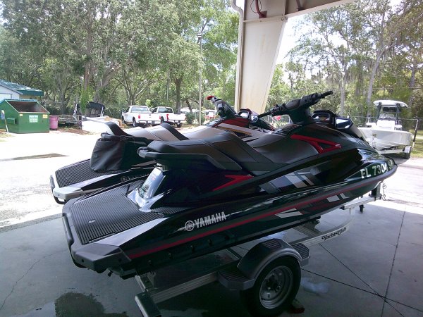 Pre-Owned 2018 Yamaha Wave Runners Pair  Boat for sale 2018 Yamaha Wave Runners Pair for sale in INVERNESS, FL
