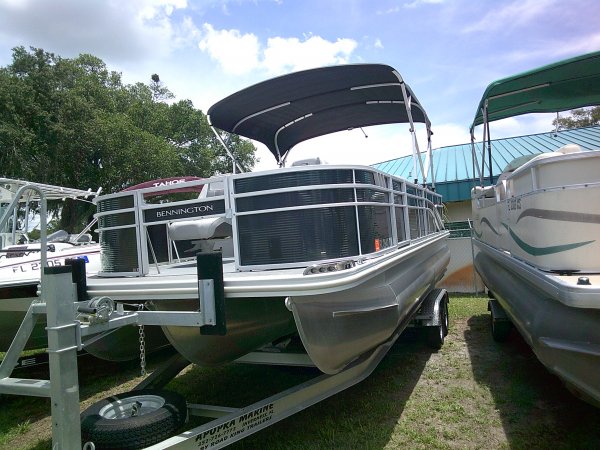 Pre-Owned 2023  powered Bennington Boat for sale 2023 Bennington 21SFXAPG Tritoon for sale in INVERNESS, FL